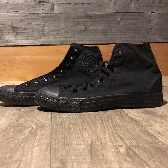 All black Converse chuck taylor All Star ⭐️ - Picture 1 of 5